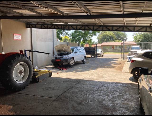 428M² BUSINESS FOR SALE IN BO-DORP